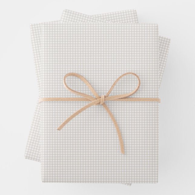 Feuille De Papier Cadeau En vichy beige neutre vérifier simple mignon (En situation)
