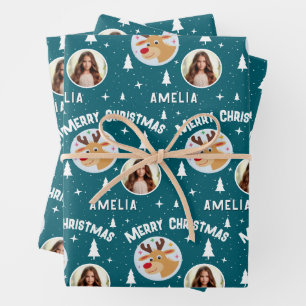 Feuille De Papier Cadeau Enfant mignon au nom de renne Photo Noël