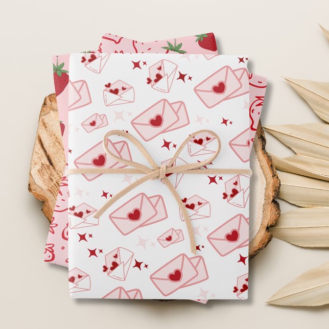 Feuille De Papier Cadeau Enveloppe et fraises roses mûres (Créateur téléchargé)