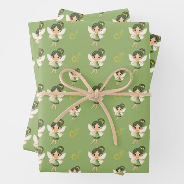 Feuille De Papier Cadeau Fée verte mignonne (En situation)