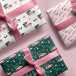 Feuille De Papier Cadeau Festif Fala Christmas Tree Vintage Pink Truck<br><div class="desc">Célébrez la saison des fêtes magiques et festives avec nos feuilles de papier d'emballage de vacances sur mesure. Notre design de vacances vintage comprend trois modèles complémentaires différents. Nous avons illustré cette camionnette vintage rose amusante portant un arbre de Noël à l'arrière du camion. Ce motif de Noël amusant incorpore...</div>