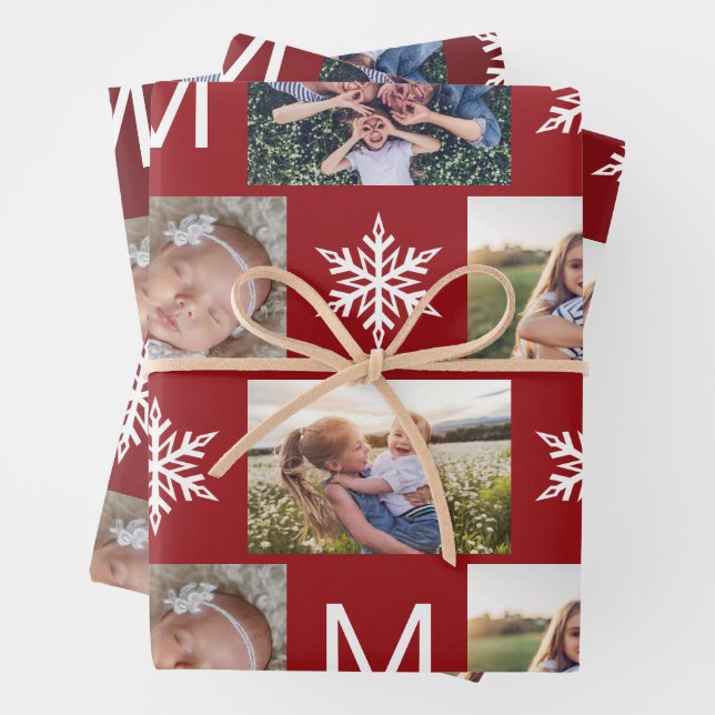 Feuille De Papier Cadeau Festive Berry Snowflakes Monogramme Photo Collage (En situation)