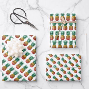 Feuille De Papier Cadeau Fête tropicale avec ananas rétro