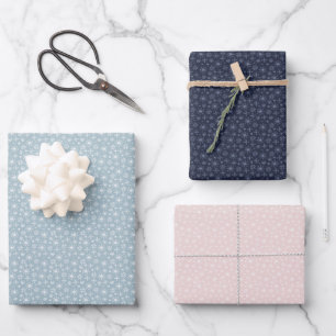 Feuille De Papier Cadeau Flèches de neige bleu rose et marine hiver