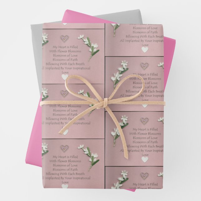 Feuille De Papier Cadeau Fleurs  (En situation)