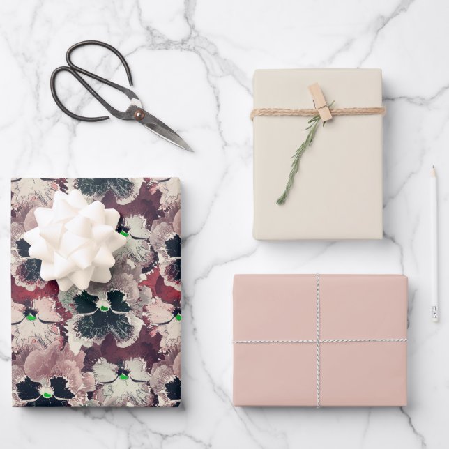 Feuille De Papier Cadeau Fleurs d'aquarelle rose, bordeaux (Recto)