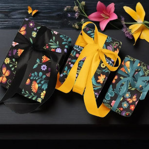 Feuille De Papier Cadeau Fleurs d'art populaire et papillons