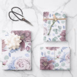 Feuille De Papier Cadeau Fleurs de bleu poussiéreux et de mauve motif botan<br><div class="desc">Papiers d'emballage motif floral mauve et bleu poussiéreux botanique</div>