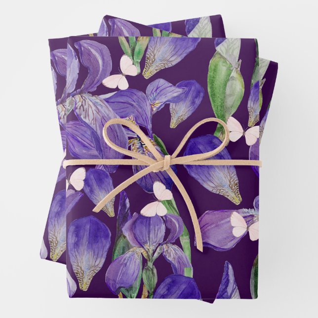Feuille De Papier Cadeau Fleurs d'Iris violettes et papillons (En situation)