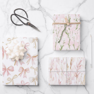 Feuille De Papier Cadeau Fleurs roses et nœuds anniversaire