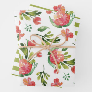 Feuille De Papier Cadeau Fleurs vertes rouges d'aquarelle. Modèle floral