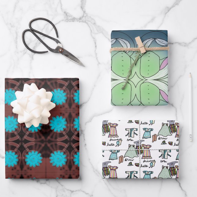 Feuille De Papier Cadeau floral et vêtements ludiques, bleu clair et marron (Recto)