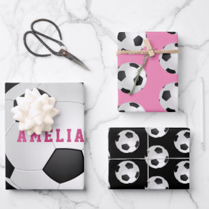 Feuille De Papier Cadeau Football Balls Enfants Nom rose Anniversaire