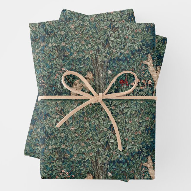 Feuille De Papier Cadeau Forêt de verdure d'animaux botaniques de William M (En situation)
