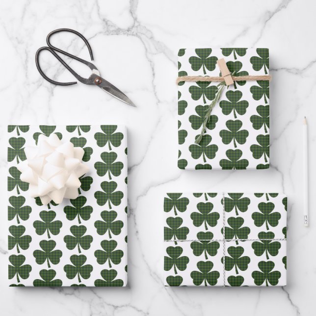 Feuille De Papier Cadeau Forme de trèfle à carreaux vert foncé (Recto)