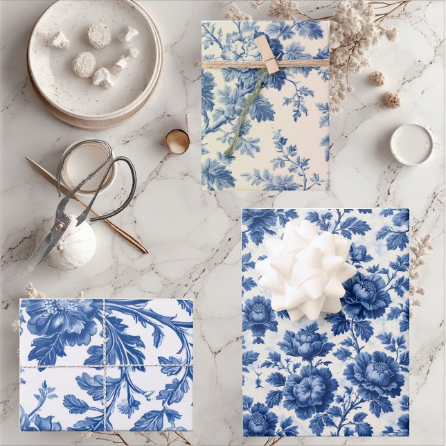 Feuille De Papier Cadeau French Toile Dreamy Blue Engraved Floral Grandeur (Luxurious French Toile Dreamy Blue Engraved Floral Wrapping Paper Sheets)