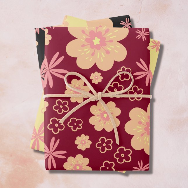 Feuille De Papier Cadeau Funky Floral Retro Motif (Créateur téléchargé)