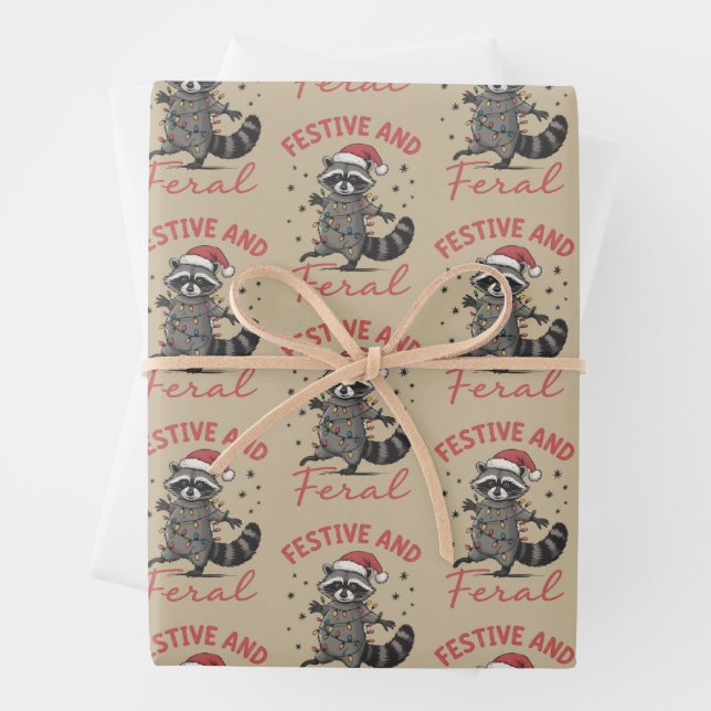 Feuille De Papier Cadeau Funny Raccoon Christmas Feral Meme Xmas  (En situation)