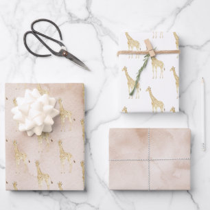 Feuille De Papier Cadeau Giraffe de crème