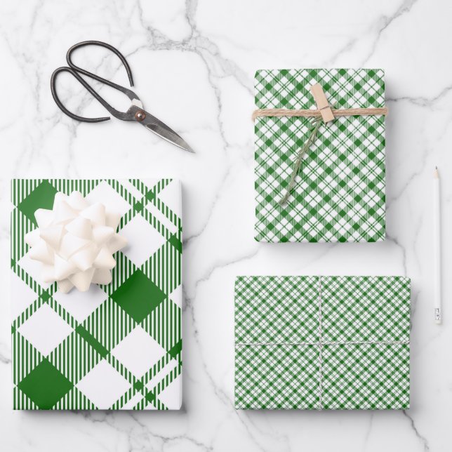 Feuille De Papier Cadeau Green and White Plaid Wrapping Paper Sheets (Recto)