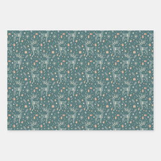 Feuille De Papier Cadeau Green background with deer, gift packaging
