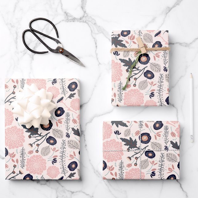 Feuille De Papier Cadeau Gris rose Noir Botanique Motif Floral (Pink Gray Black Botanical Floral Pattern Wrapping Paper Sheets from Studio Posies. )