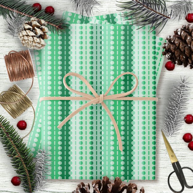 Feuille De Papier Cadeau Gris-teintes vert (Pleated Stripes-Green Hues Wrapping Paper Sheets by Leapfroglisics Shop)