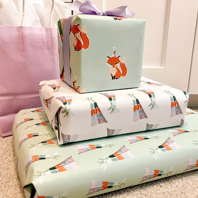Feuille De Papier Cadeau Illustration du Casquette du Mint Green Cute Fox P (Fox gift wrapping paper)