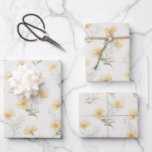 Feuille De Papier Cadeau Impression botanique de fleurs sauvages Cottagecor<br><div class="desc">Papier cadeau aux fleurs sauvages de cottagecore jaune présentant une impression botanique douce avec une esthétique romantique et vintage. Ce design fantaisiste de meadowcore évoque une nostalgie cosy et un charme intemporel, ce qui le rend parfait pour les cadeaux d'anniversaire, les baby showers, les mariages, les enterrements de vie de...</div>
