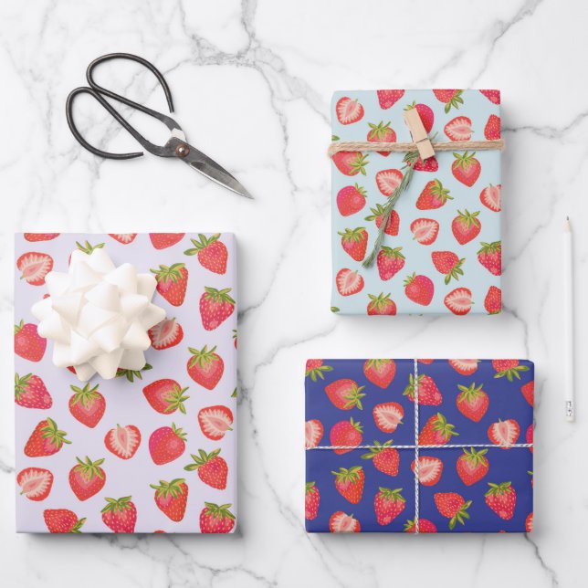Feuille De Papier Cadeau Joli motif fraise (Recto)