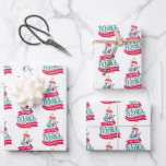 Feuille De Papier Cadeau Joy to the World Christmas Citation Typographie<br><div class="desc">Envelopper les feuilles de papier avec une illustration amusante et fantaisiste. Design typographique en forme d'arbre de Noël avec quelques ornements de noël et une étoile au-dessus. A l'intérieur sont les mots : Joie au monde.</div>