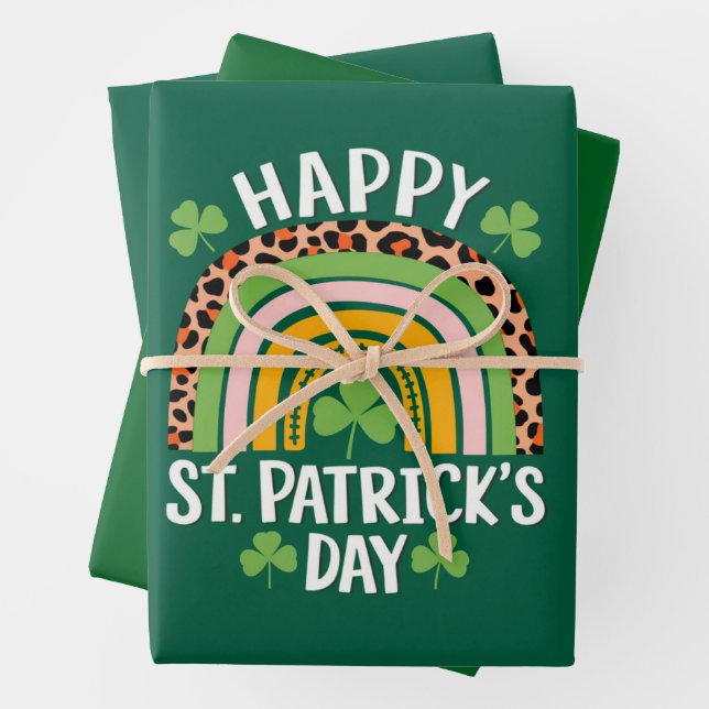 Feuille De Papier Cadeau Joyeuse Saint Patrick journée Arc-en-ciel Trèfle  (En situation)