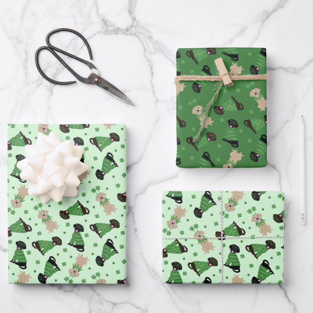 Feuille De Papier Cadeau Joyeux Chiens du Labrador Jour de la Saint Patrick (Recto)