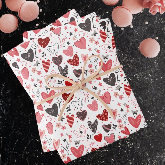 Feuille De Papier Cadeau Love Heart Motif (Créateur téléchargé)