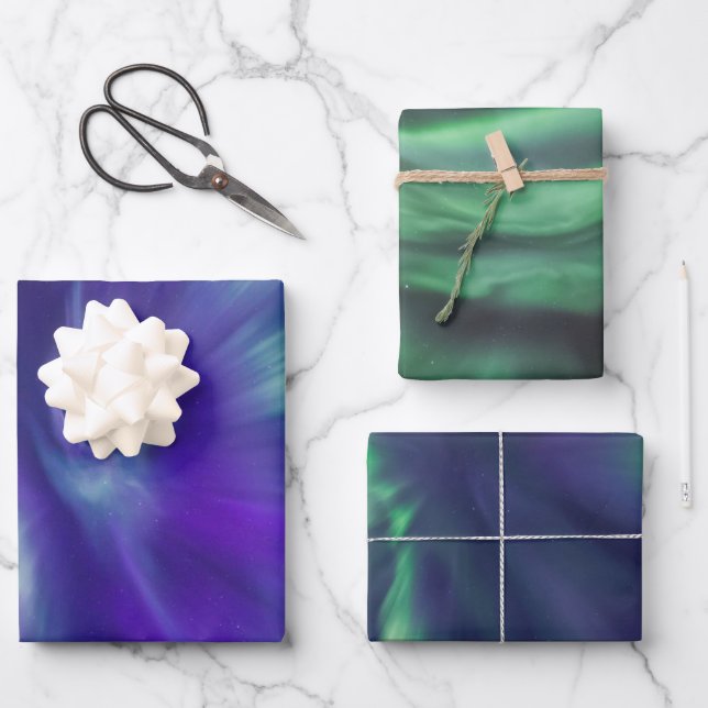 Feuille De Papier Cadeau Lumières Nord colorées (Recto)