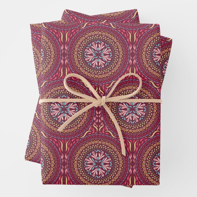 Feuille De Papier Cadeau Mandala Magenta Design (En situation)