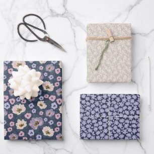 Feuille De Papier Cadeau Mariage romantique sous les fleurs bleues et viole