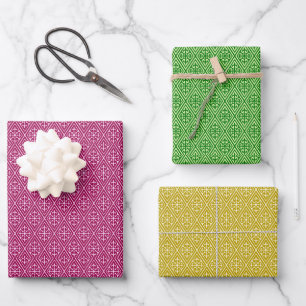 Feuille De Papier Cadeau Motif diamant, Bourgogne, Vert et Or