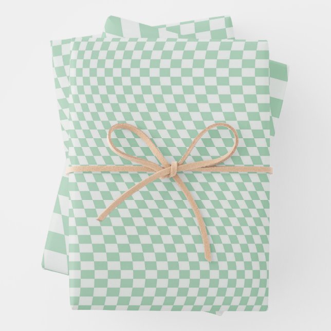 Feuille De Papier Cadeau Motif en damier vert À damiers Pastel (En situation)