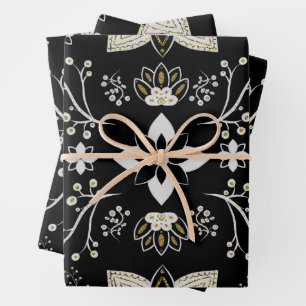Feuille De Papier Cadeau Motif floral noir et blanc orné