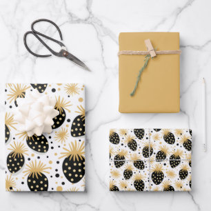 Feuille De Papier Cadeau Motif fraise noir et or