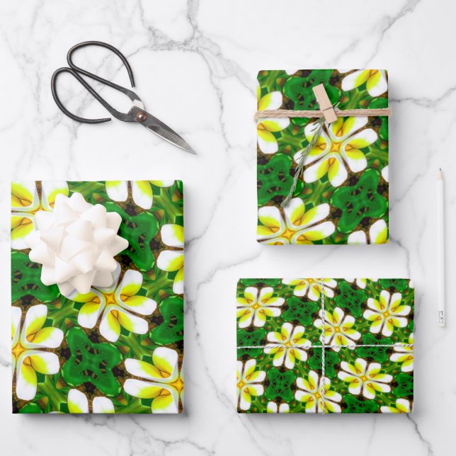 Feuille De Papier Cadeau Motif frangipanier jaune (Recto)