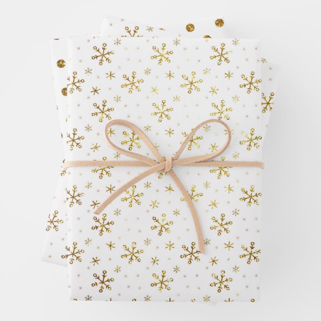 Feuille De Papier Cadeau Motif Gold Snowflake (En situation)
