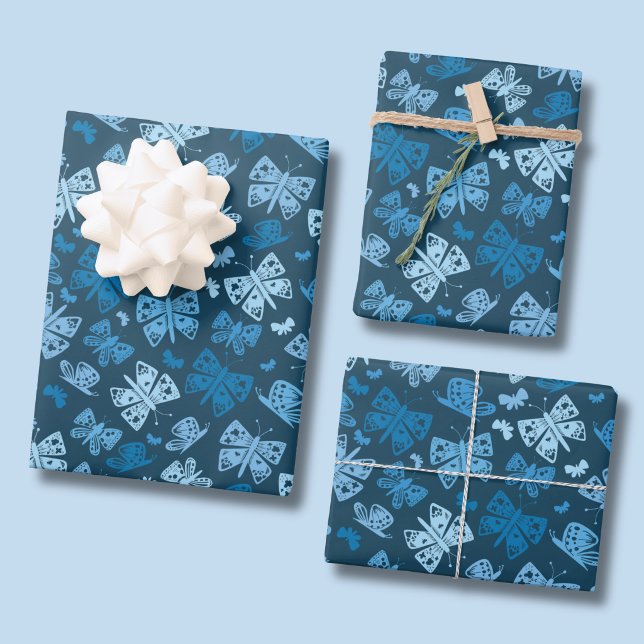 Feuille De Papier Cadeau Motif papillon bleu (Blue butterfly pattern wrapping paper)