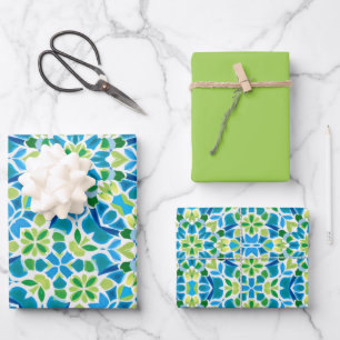 Feuille De Papier Cadeau Motif vert, bleu et blanc