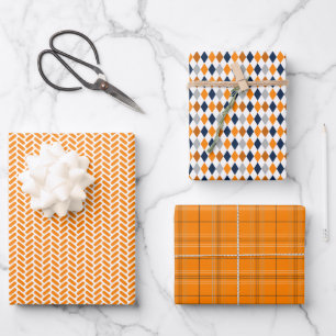 Feuille De Papier Cadeau Motifs mixtes orange et bleu marine