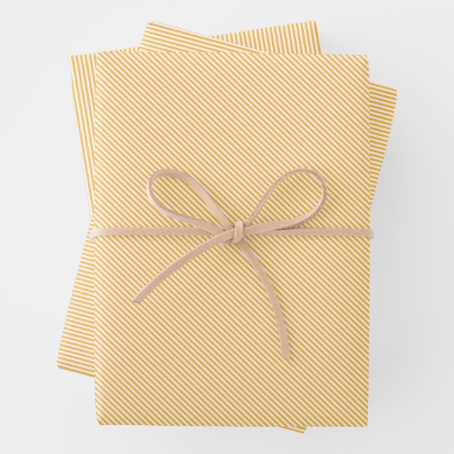 Feuille De Papier Cadeau Mustard Jaune Élégant, Classique Tirages De Couleu (En situation)