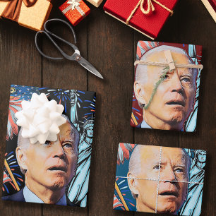 Feuille De Papier Cadeau Noël Biden Drôle Joe Biden Confus Noël
