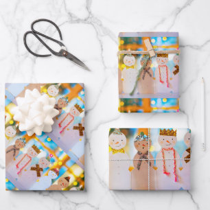 Feuille De Papier Cadeau Noël élégant à Snowman