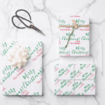 Feuille De Papier Cadeau Noël personnalisé Traditionnel Rouge Vert Blanc<br><div class="desc">Le design comporte un script personnalisé du souhait "Joyeux Noël !" en vert avec la signature du nom de famille en rouge, sur un arrière - plan blanc. Un joli emballage cadeau personnel et traditionnel pour votre fête de vacances. Pour des questions ou des demandes spéciales, contactez l'artiste à l'adresse...</div>